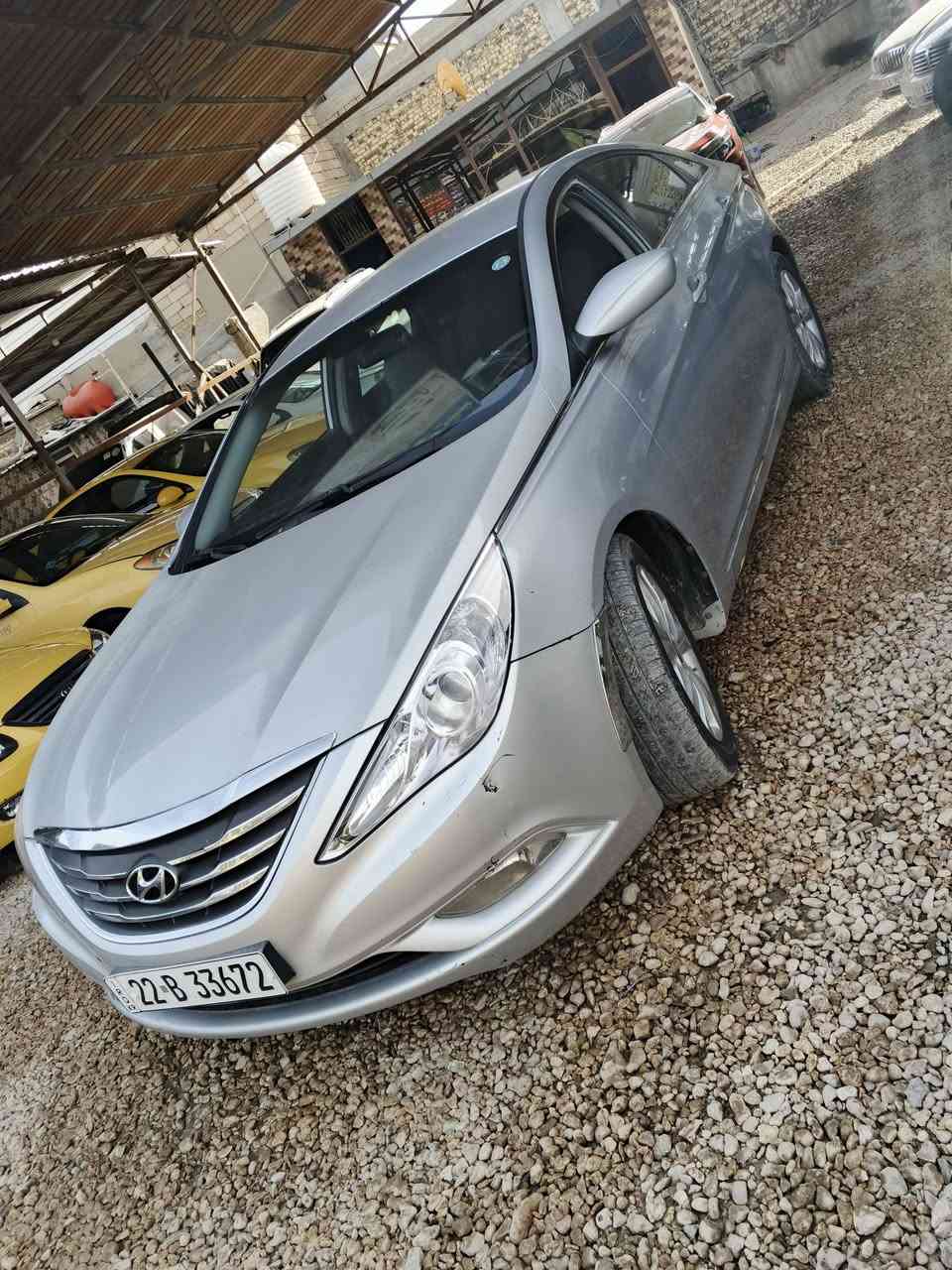 سلام عليكم سوناتا مديل ١٢ بيه جاملغ وبنيد اني ابيع حزام رقم اربيل بسمي سنويا جديده السعر ٨٧ وبيه مجال ***********
