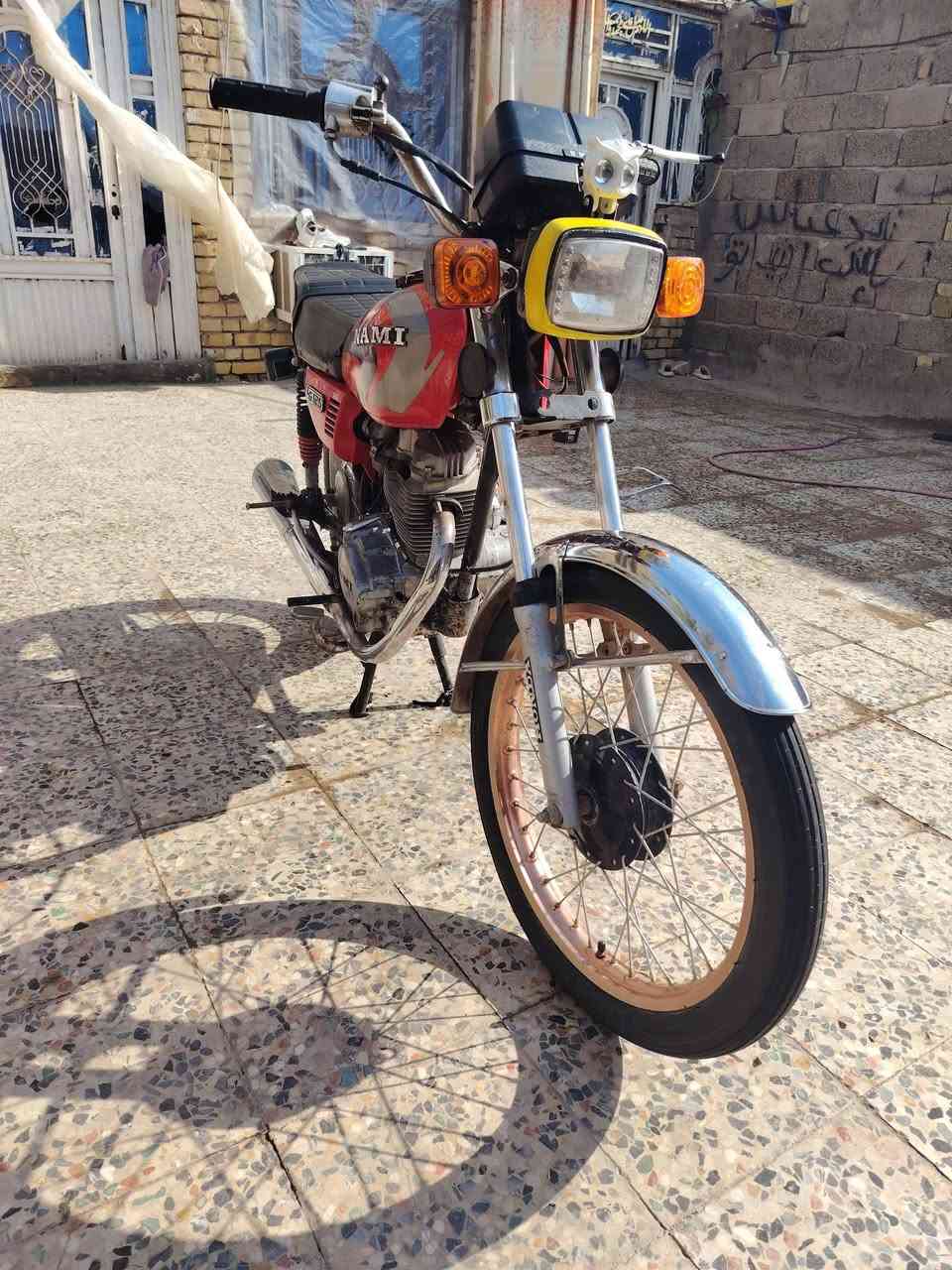 سلام عليكم دراجه البيع بدون اوراق مكفوله عشاير خمسه كير كهربائية كله شغاله بكانه ابو شطيب
السعر 500 رقم ***********
