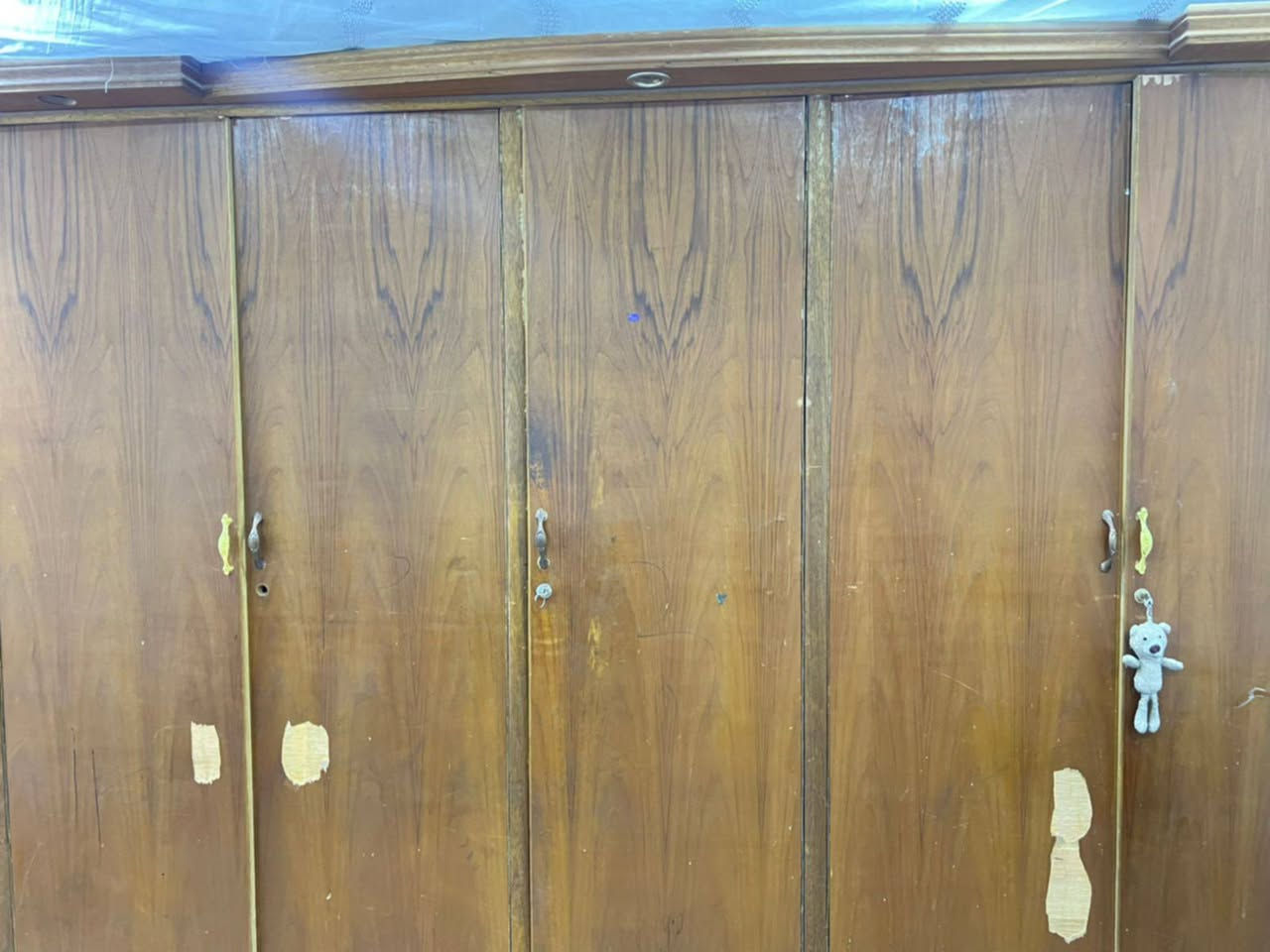 كنتور١٥٠
كاونتر ١٥٠
شافطة دهون ٥٠
ميز١٠


**إذا كنت صاحب هذا الإعلان وتريد حذفه لأي سبب، رجاءا أرسل رسالة إلى الدعم الفني**