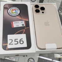 ايفون 16 برو ماكس بطارية 100‎%‎ للبيع السعر مليون و400 استخدام قليل ال...