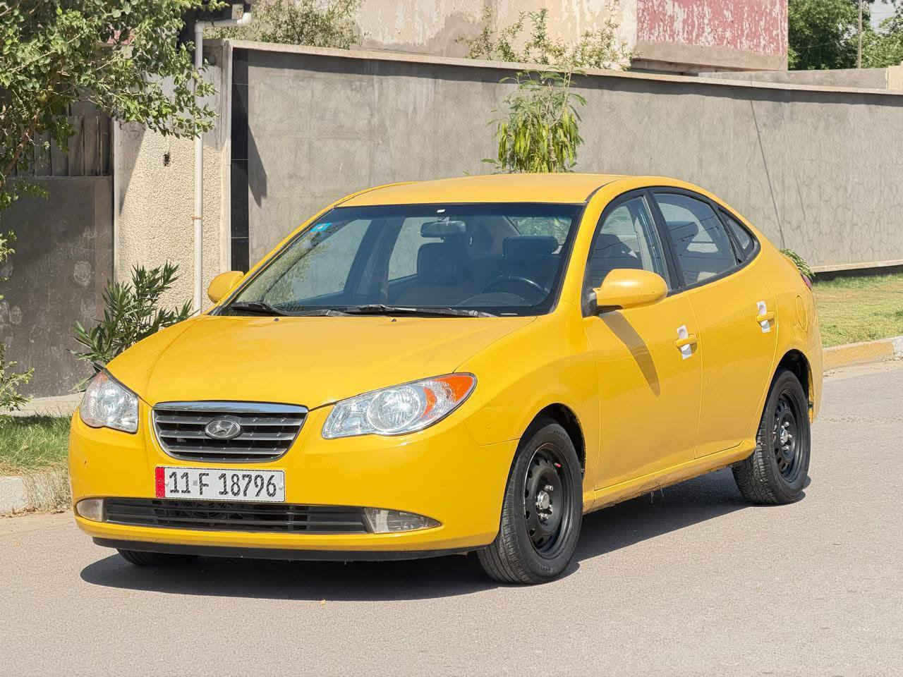 سلام عليكم 
اللبيع لانتره مقدس مديل 2009
وارد امريكي حادث جاملغ امامي فقط بدون تبديل وجاملغ خلفي بارد بصيط  سيارة كلها ليبل واحد مكينه 2000دوش طك فلين مكينه 
سيارة جديد معنه كلمه 
(((سعرر 83))) 
رقم بغداد  دولي بسمي تحويل ثاني يوم 
هزه جديد سنويه ل 2031
تدفئه تبريد شغال 
تخم تاير جديد
مكاني بغداد مشتل 
تصال وستفسار على رقم الهاتف 
***********
