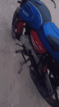 سلام عليكم
دراجه هنديه للبيع موديل 21
السعر مليون 150 وبيهه مجال
***********
@إشارة
