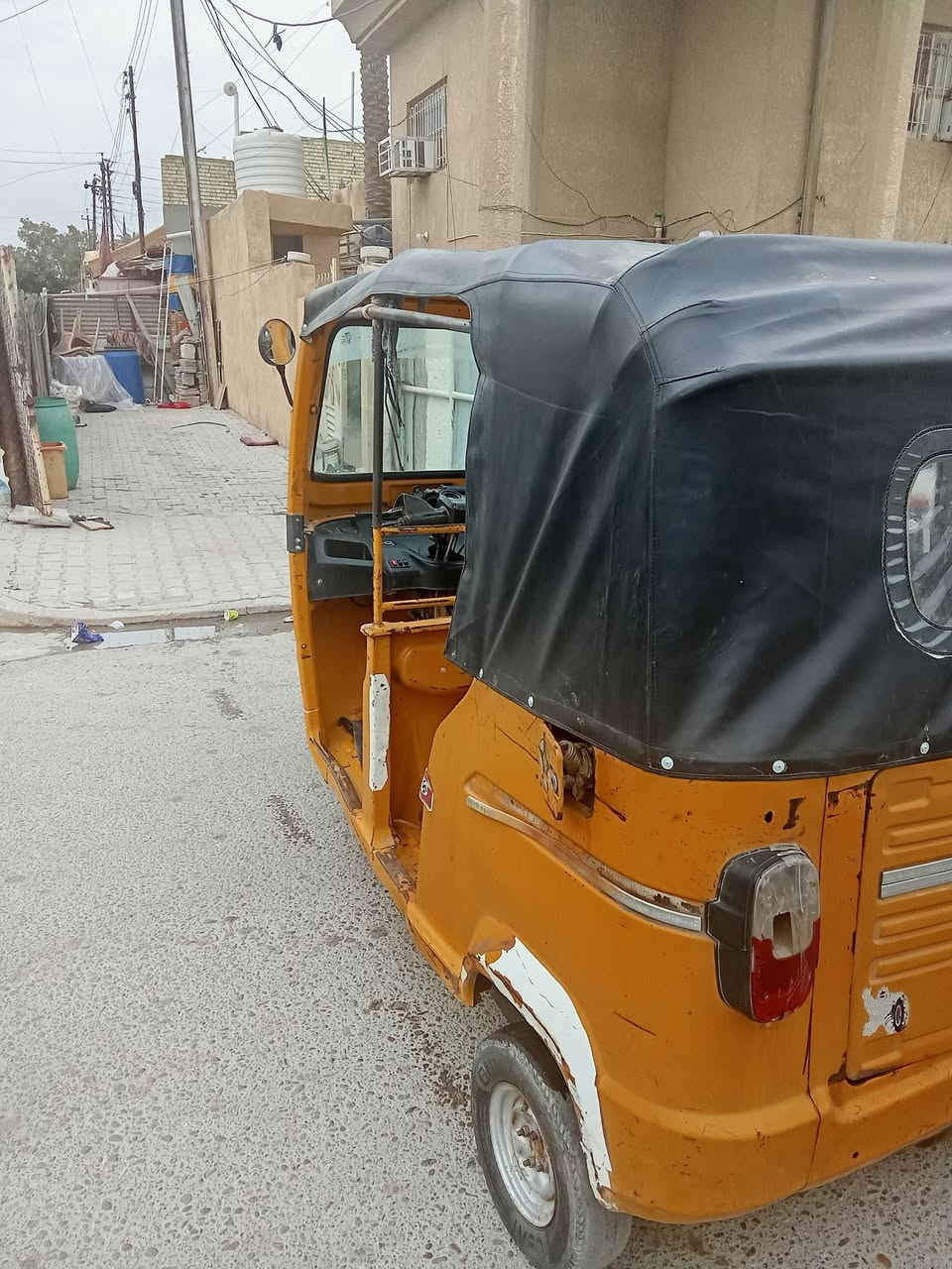 تكتك للبيع Tvs اوراق مديل 16 تكتك شغاله كل كهربائياته
تكتك متروكه وشغاله نكره سلف
ب2100 وبيه مجال
***********
