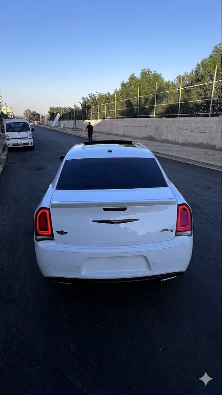 🔥 للبيع — اوباما S موديل 2023 هارلم خليجي 🔥
سيارة فخامة، أداء، وتقنيات حديثة بمواصفات كاملة ولون وشكل يخطف النظر ✨

✔️ فول مواصفات لأعلى فئة
✔️ سقف بانوراما
✔️ رادار وحساسات متكاملة
✔️ شاشة كبيرة ونظام حديث
✔️ داخلية فخمة ومريحة
✔️ إنارة LED مميزة
✔️ جنوط سبورت
✔️ كاميرات وحساسات
✔️ تشغيل بصمة ودخول ذكي

📍 الممشى: 25 ألف كيلو فقط
📍 خليجي
📍 رقم أربيل  🇮🇶
📍 السيارة مكفولة كفالة عامة
📍بيها بي دي ار شي بسيط 

السيارة استخدام شخصي ونظيفة جداً،
ما تحتاج أي مصروف وجاهزة للفحص 👌
📞 للتواصل: ***********
