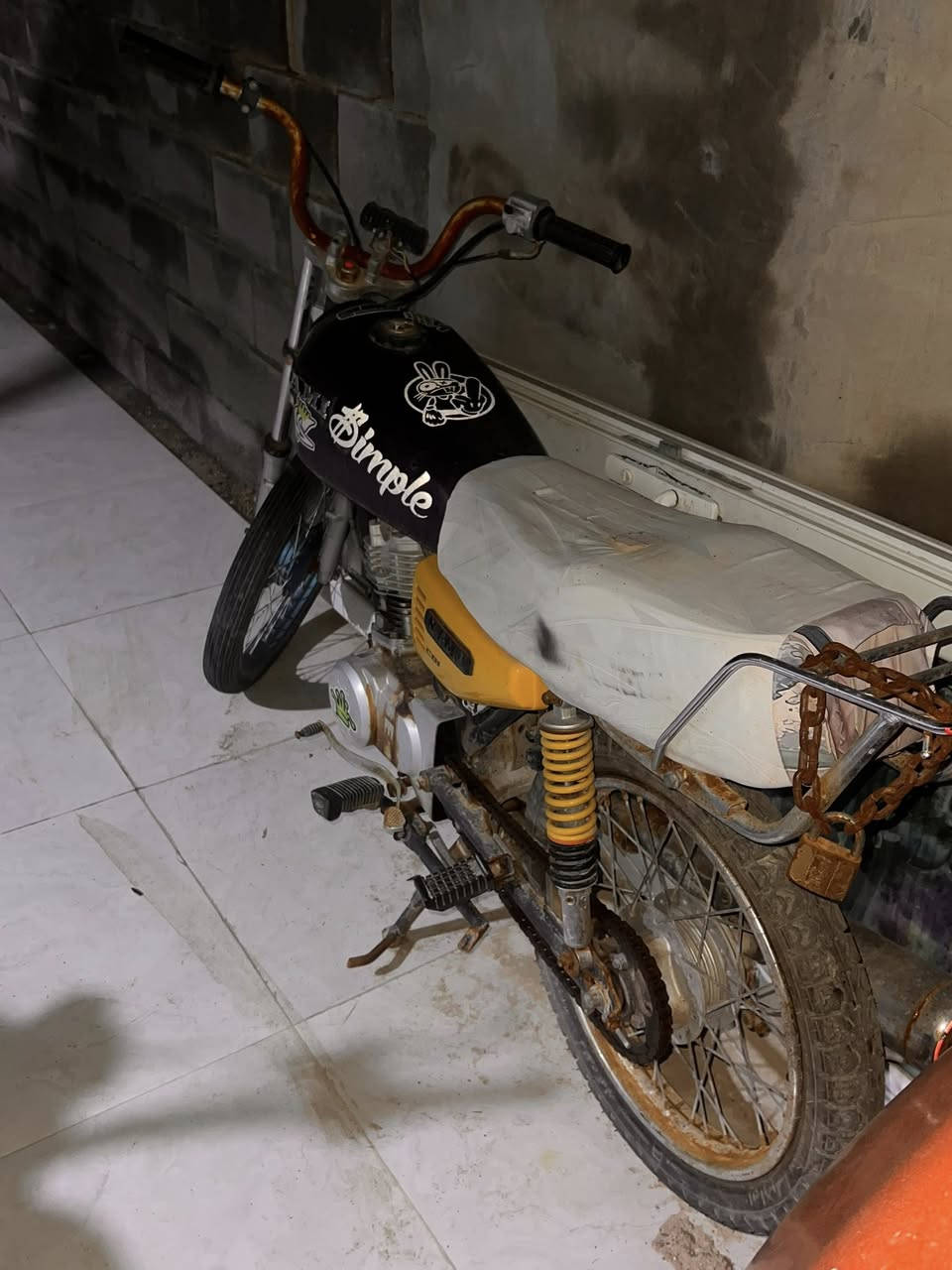 دراجه ايراني ادوات للبيع 
التواصل واتساب : ***********
