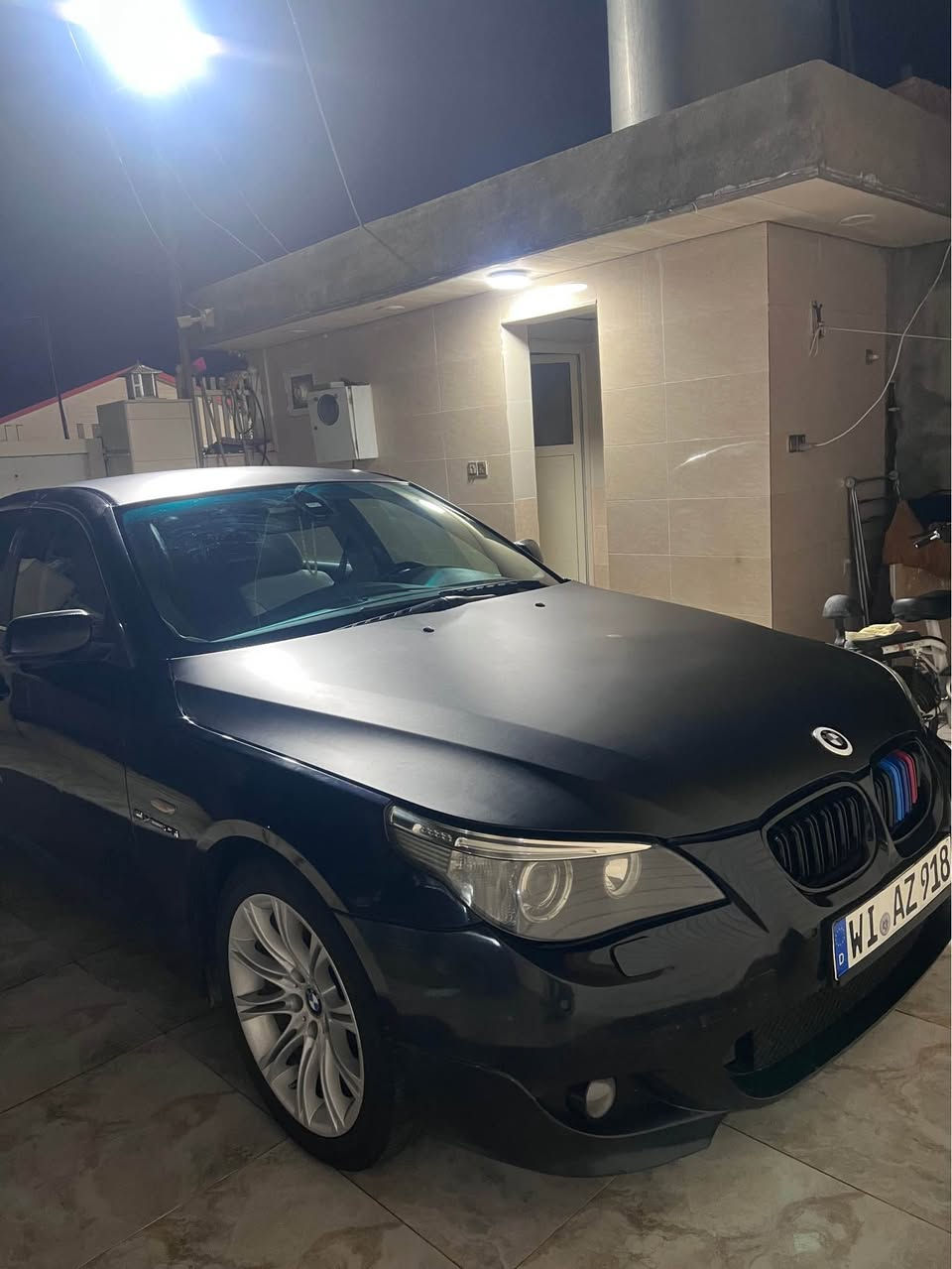 BMW 525 فول موصفات بس تنها سلايت نيه كوشن جلد نيه تخم تايه جديد به شه رت كهرباي شرت چركه 100$ بوياغي نيه شه رتي غرامه و منفيست اصلي دفروشم أربيل, العراق


**إذا كنت صاحب هذا الإعلان وتريد حذفه لأي سبب، رجاءا أرسل رسالة إلى الدعم الفني**