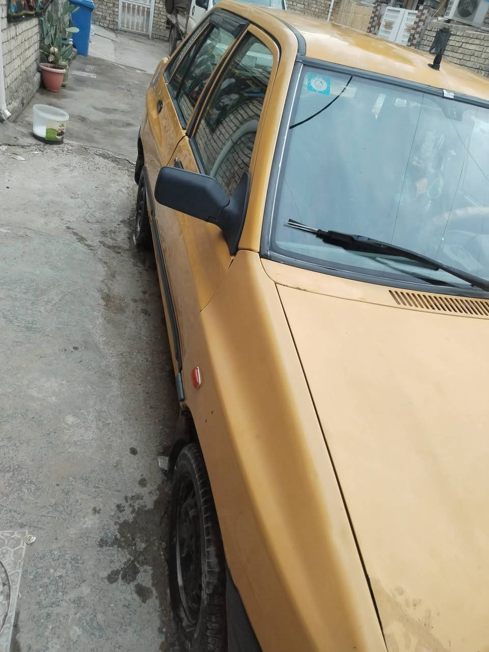 السلام عليكم سايبه ٢٠١١ للبيع السعر ٢٢ ورقه وبيه مجال مكاني الشعله الاتصال على الرقم ***********
