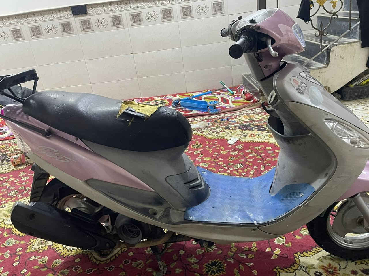 السلام عليكم ماكس منغولي دراجه مكينه مكفوله ناعمه وشلعه معدل ومابيها نقص برغي كهربائيات كلهه شغاله مكان بابل  الستفسار ***********
