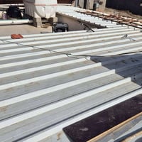 سندويج مستعمل • ٢٠٠م • الرمادي