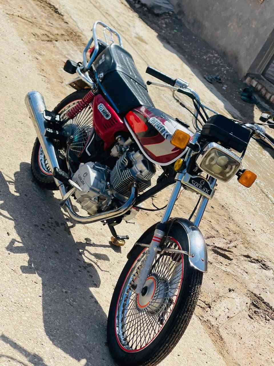 سلام عليكم شباب سونك 2022 مكفوله اوراق  مااا مفتوحه كله شغال مكانها بابل لحمزا لغربي سعرها 450 ما ذب عليها ربع لجناي ***********
