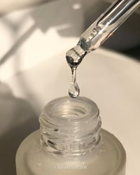 نياسيناميد • ٥% تركيز • يقلل الحبوب