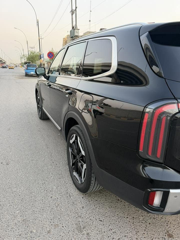 سلام عليكم تولارايد2023للبيع او مراوس حسب القناعة
حجم المكينة 3800cc. 4X

الضرر بنيد وبدنة وبارد بالجاملغ 

المواصفات 

1-شاشة متصل 

2-كامرة دوارة 

3-لايت LED

4-كشنات قرميدي منفصل VIP

5-بصمة 

6-هندبريك بصمة 

7-رادار تحديد مسار 

8-رادار 360 

9-فور ويل 

10-اوتوستوب

11-حساس خلفي 

12-اوتو هولد 

13-اشايربالمري

14-بكلايتLED 

15- نضام ECO

16- نضام تزحلق 

17-هيتر بالكشن 

18- الكشتات كهرباء

رقم بابل بسمي مداور ثاني يوم السعر 235 💲 

***********
