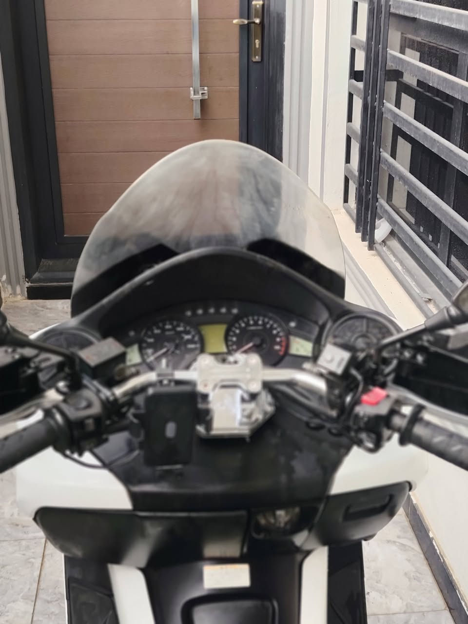 اخوان سلام عليكم فورزه 010 عميه بلاد يعني انسه شي اسمه عطل دراجه شوفت عينك نضيفه مكينتها مكفوله كفاله عامه كلجات كفاله عامه الكشر نظافه 80% دراجه صالنصه رياضي. جامه رياضي مري رياضي ستيرن رياضي دراجه ماناقصها شي واطيك بيها تراي للبصره السعر اتصل وبيك خير ودلل مكاني بغداد ***********
