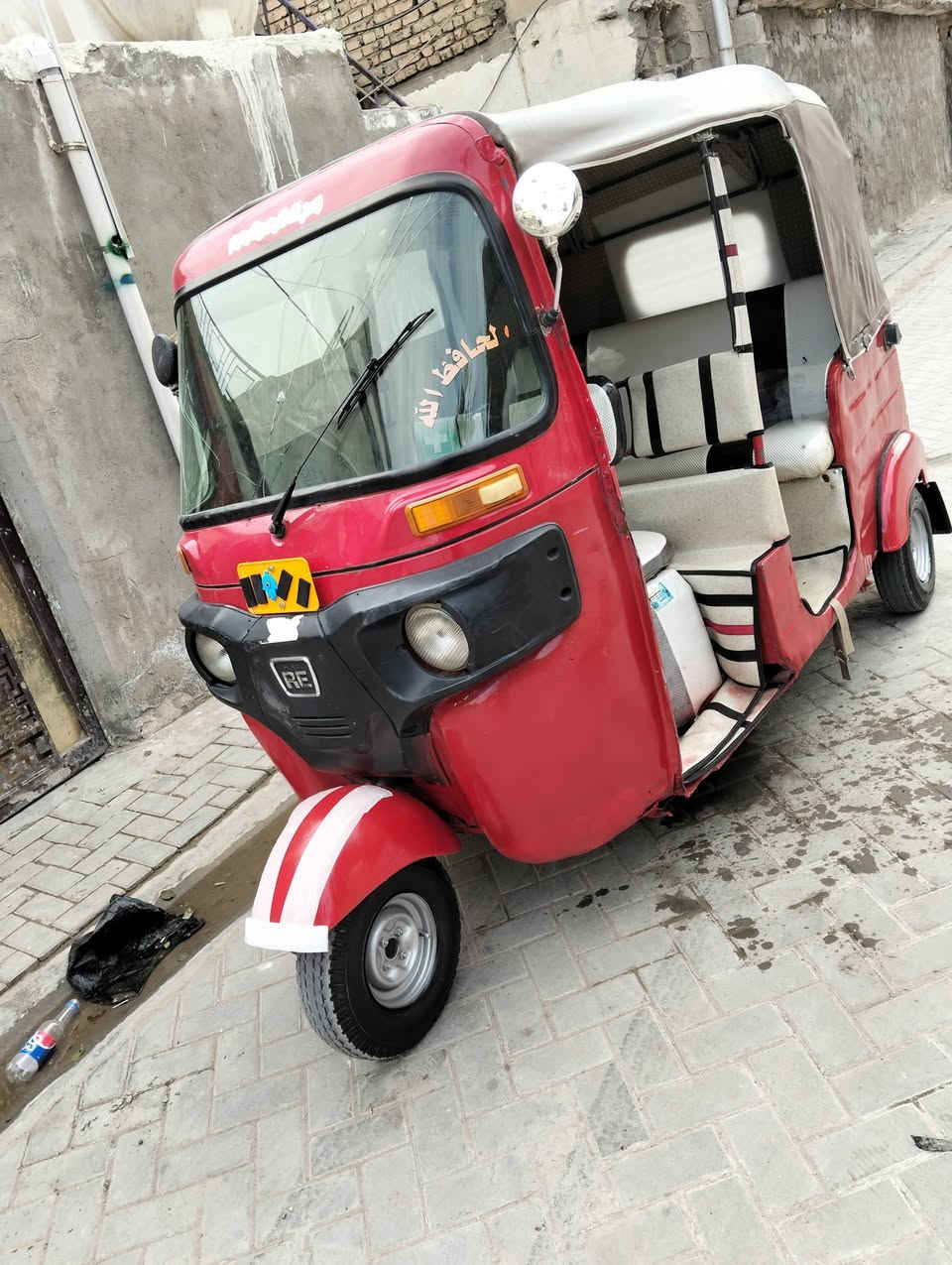 سلام عليكم تكتك البيع موديل 18 شهر 6 لا طخه ولا طخه   وراق مصطفى صولي تكتك جهزه الف ما تصرف عليه  مكاني بغداد سعر 400 3 وبيه نتصل وتدلل ***********
