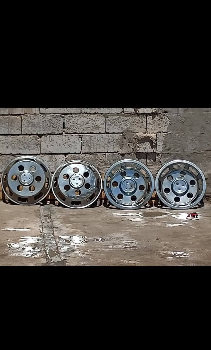 السلام عليكم كبات حجم 19ونص للبيع***********
