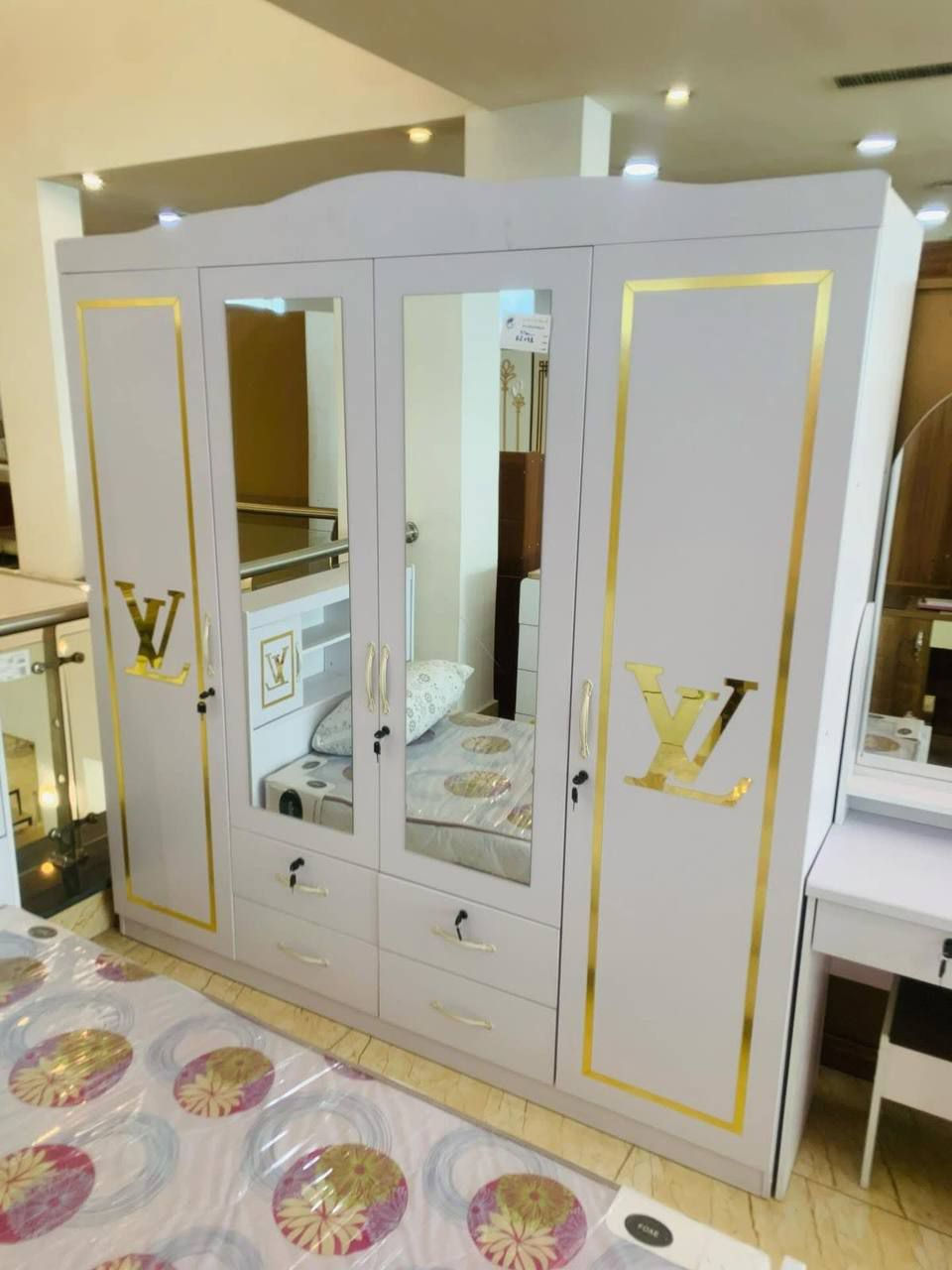 كنتور ٤,٣ باب 
بموديلات متنوعة 
مودرن 
للحجز والاستفسار مراسلتنا عبر الصفحه 
يوجد توصيل لكل محافظات العراق


**إذا كنت صاحب هذا الإعلان وتريد حذفه لأي سبب، رجاءا أرسل رسالة إلى الدعم الفني**