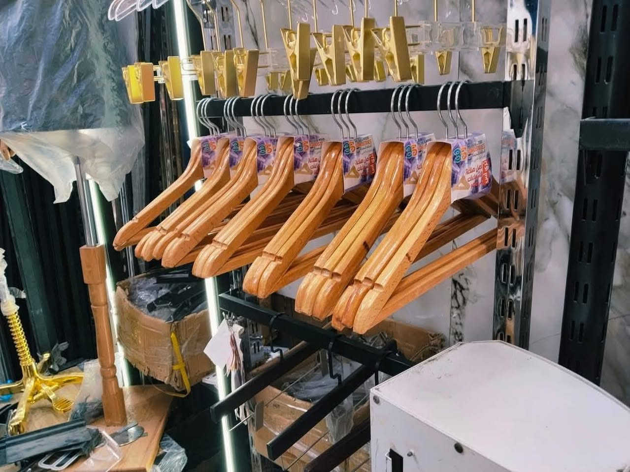 ✨ اللهم صلّ على محمد وآل محمد ✨
لدينا كل ما  ديكور المحلات:
ستاندات
مليكانات
تعاليق
رفوف
ديكورات متنوعة 🛍️🎀
✅ تنظيم وترتيب يبرز محلك ويجذب الزباين
📞 للتواصل: ***********
🚚 نوصل لكل محافظات العراق 🇮🇶
