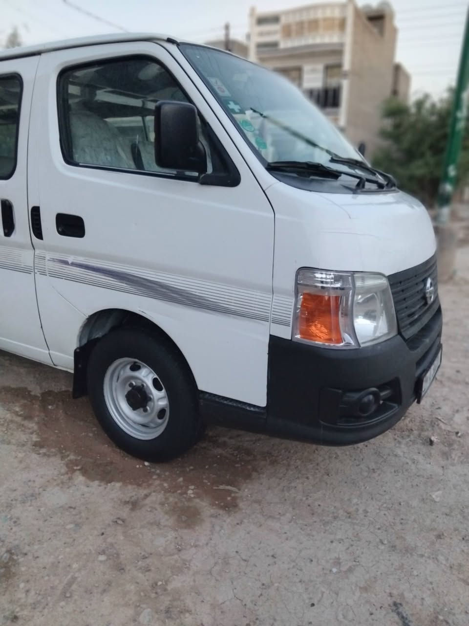 سلام عليكم نيسان موديل ١٢مكينه وكير وكسل خير من الله سيارة بلاديه حلوه العنوان ابغداد ***********
