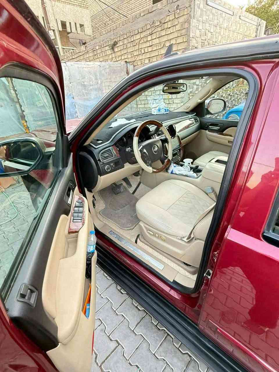 تاهو 2007  مكفوله من صبغ وكص والصوليات 

سياره جاهزه حداديه تخم تاير فول  LTZ انكلزي بسمي 

سياره جاهزه

***********
