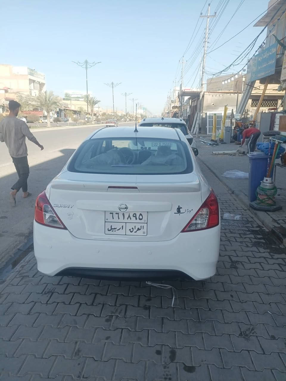 السلام عليكم نيسان صني للبيع موديل 2021 هندي بليته زركه سياره نضيفه وجاهزه مكفوله من صبغ بيها بس بارد مكانين ولباقي كفاله عامه السياره نضيفه حيل رقم اربيل ***********
