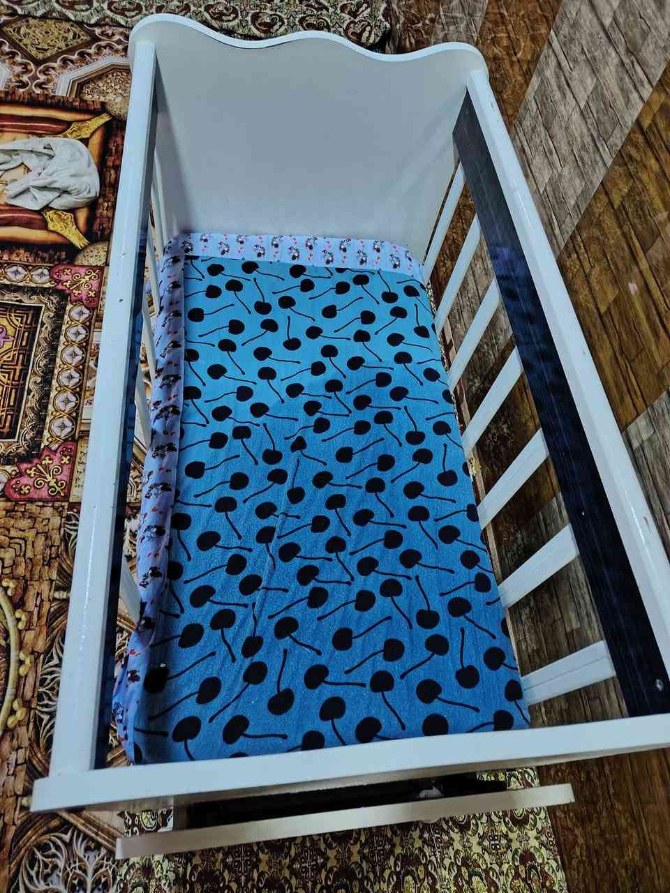 سلام عليكم كاروك هزاز للبيع جاهز او تنور غاز شغال كل عيب مابيه شراي تعال خاص او تدلل او خابر***********
