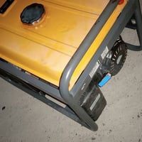 مولد ١٢أمبير • شغّال شرط • نضيفه كلش