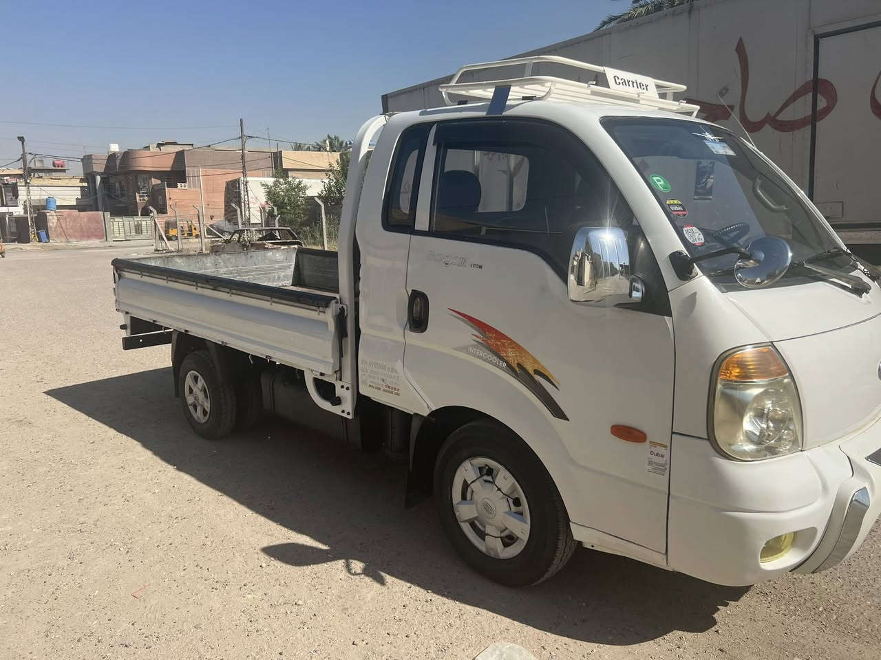 سلام عليكم كيا عموشة مشترك 3000موديل 2008رقم بغداد انكليزي سيارة جاهزةًمكينة وكير تخم تاير للبيع السعر 87وبيه مجال المكان بغداد***********مكلف بنشر

