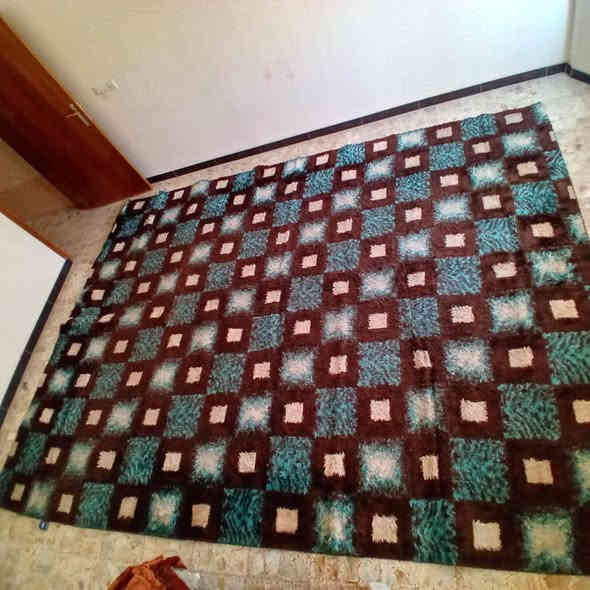 السلام عليكم
زولية للبيع استعمال قليل جدا نضافه 100ب 100 
قياس ٥×٣.٦٥
مكان بغداد الامين الثانية سعر 180 
رقم ***********
