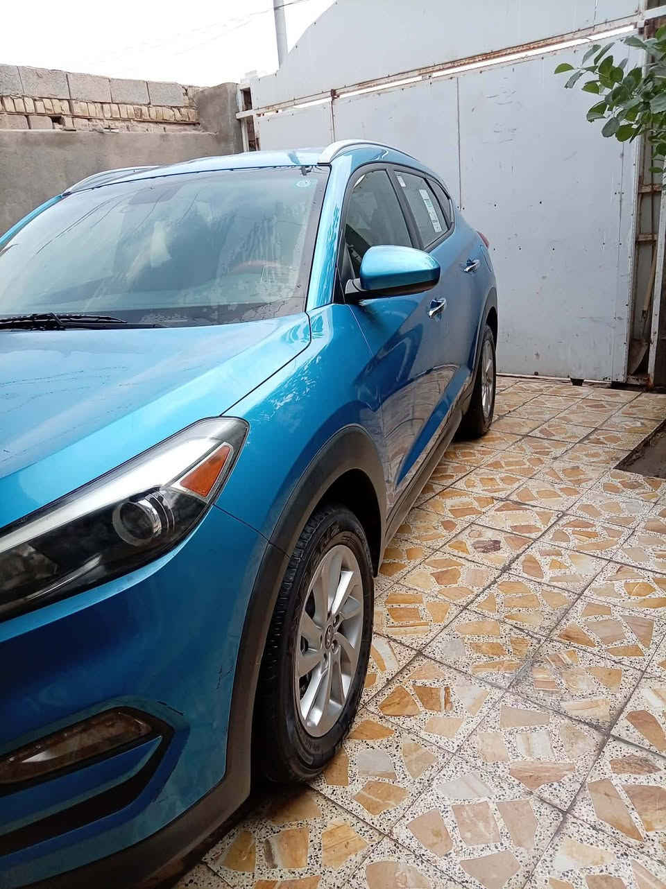 سلام عليكم
توسان مديل 2016
سياره كفاله عامه
وارد امريكي 
رقم ميسان 
مكان ميسان العماره
سعر 150
الستفسار***********
