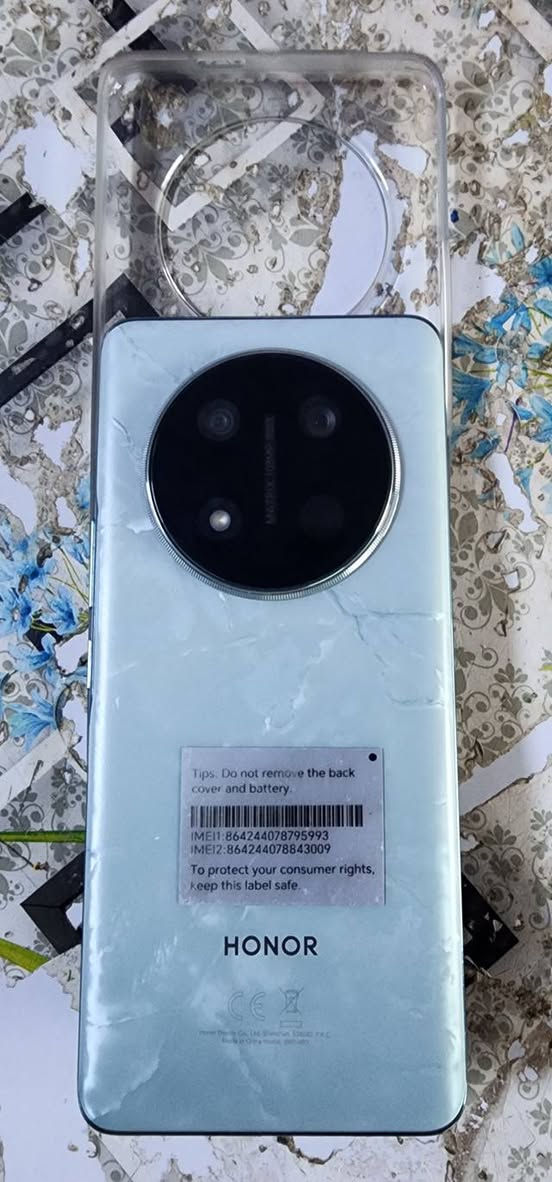 سلام عليكم ..هونر ذاكرة ٢٥٦..العشوائية ١٢ نضيف حيل اخو الجديد /السعر ٣٩٠ وبي مجال مكاني سكندريه الحصوه /***********
