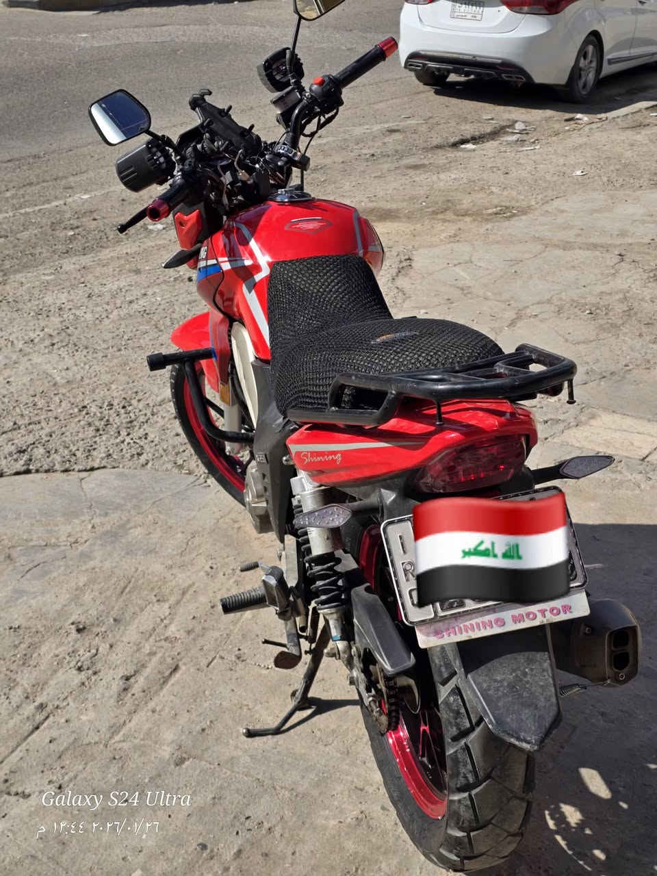 السلام عليكم 
للبيع شاينك 250cc 
الدراجه مرقمه بغداد رقم انكليزي بأسمي تأخذه ثاني يوم تحول 
دراجه غنيه عن التعريف 
نظام البطح 6 نمر 
الدراجه مزودها 
لايت زينون 120W من شركة دايوان سيزر 
تاير خلفي مال بطه 130\80\17 
تاير أمامي مال بطح 100\80\17 
زنجيل مال بطح ابو الربل 
سماعات بلوتوث 
التايرات البلاديه موجوده هم 
العنوان بغداد جميله الأولى فلكة 83 
للإستفسار *********** متواجد واتساب واتصال فقط 
السعر خاص
