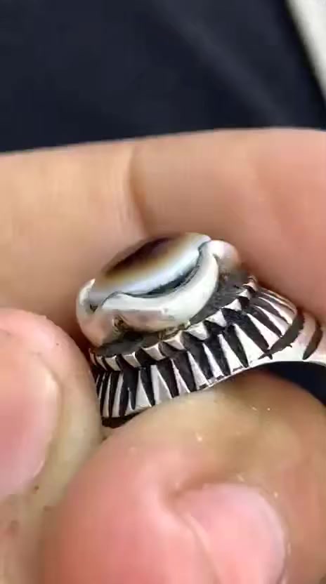 جزعه بقريه يمانيه 🌹🌹


**إذا كنت صاحب هذا الإعلان وتريد حذفه لأي سبب، رجاءا أرسل رسالة إلى الدعم الفني**