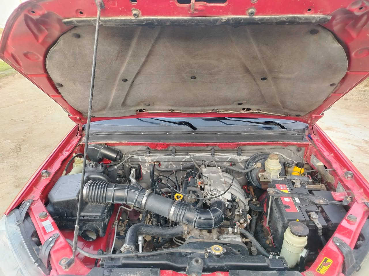 سلام عليكم (اوتماتيك سياره )
كريت للبيع مديل 2013 مواصفات 14 مكفوله 

محرك وكير وشاصي حداديه كهربايات تخم تايرات بجيس

رقمه واسط انكليزي لل2030 السعر 63 وبيه مجال

اتصال مكانه ديوانيه *********** سياره مال جناي
