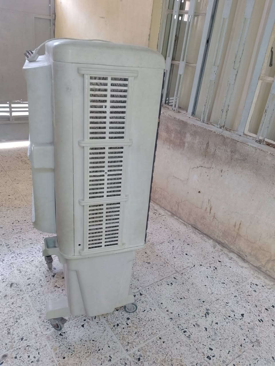 كونفيره للبيع السعر 120 وبيه مجال عنوان الايمن


**إذا كنت صاحب هذا الإعلان وتريد حذفه لأي سبب، رجاءا أرسل رسالة إلى الدعم الفني**