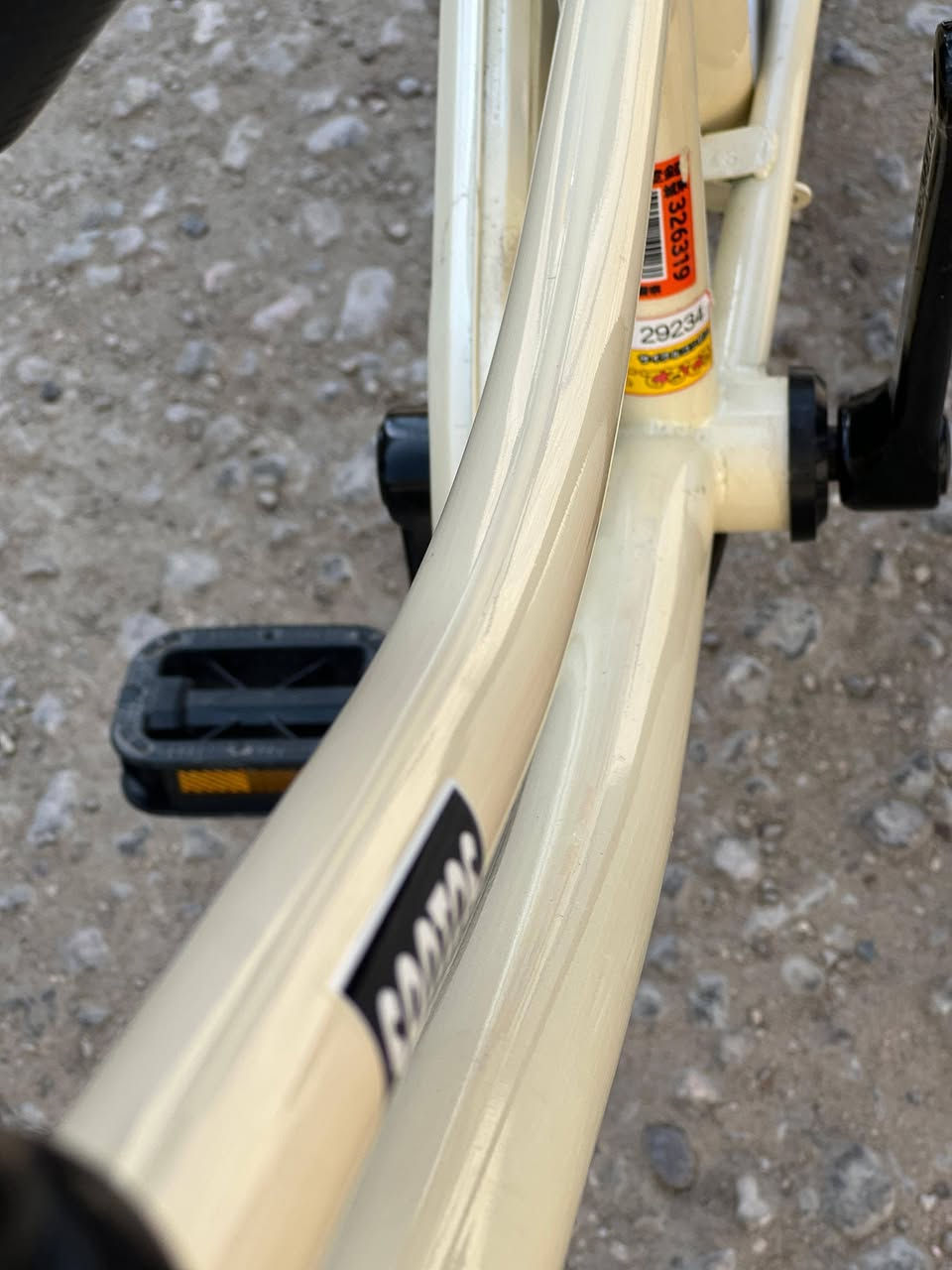 السلام عليكم سانتوس موديل ٢٠٢٢ اخو الجديد السعر ١٣٠ وبي مجل بسيط العنوان نجف ***********
