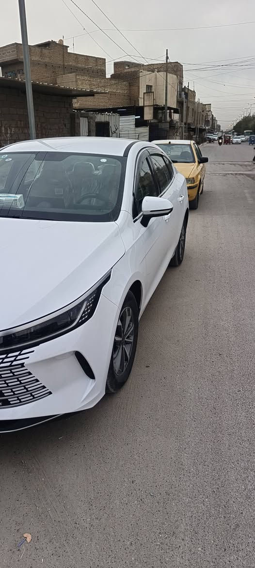 بي وايدي 2025 
ماشيه جوه 1000 
بعده زيرو مكفوله كفاله عامه تحويل ثاني يوم  فول مواصفات 
عارضه 18ونص مكانه الحريه ***********
