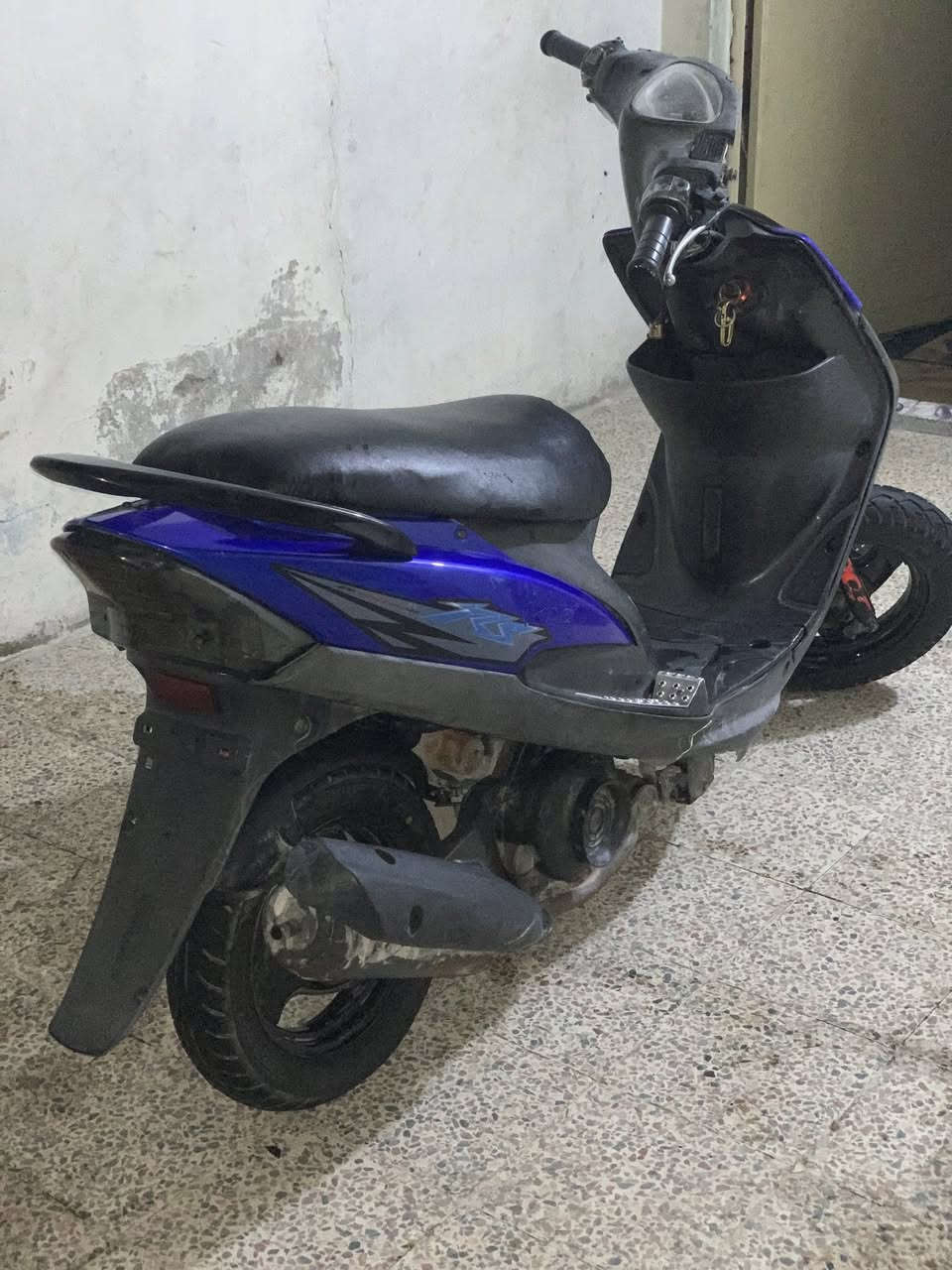 السلام عليكم
مكلف بل نشر ماكس عدله للبيع دراجه كله بلادي برغي مامفتوح بيه دراجه شلعه شك كاع تعال وفحص  سعر 500 وبيه مجال حق جيه العنوان مدينه الصدر الرقم
***********
