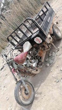 ستوته للبيع رقم ابيض مثنئ مديل ٢٠١١ مداور يمته ماتريد  ولون ابيض شاصي ...