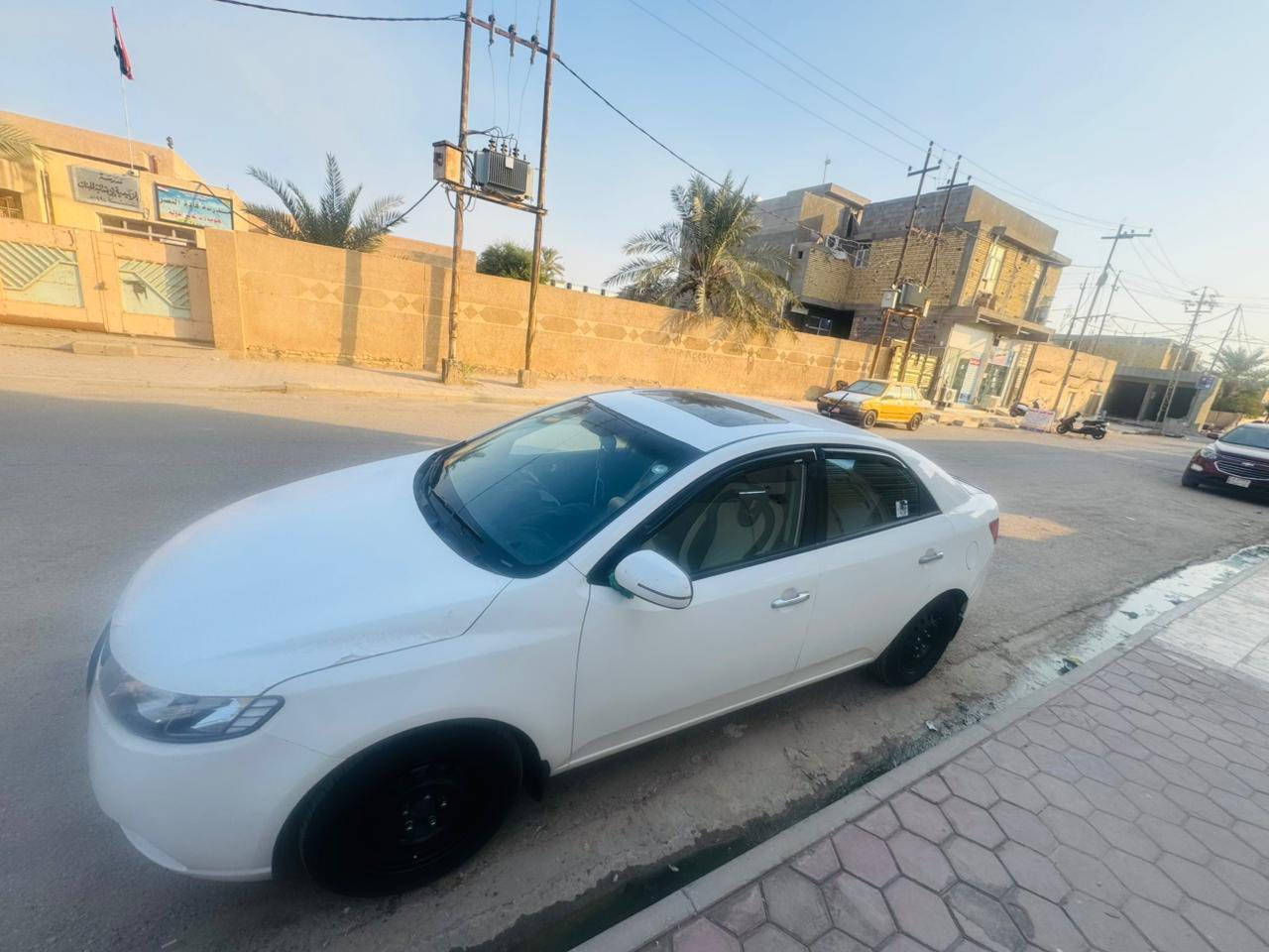 السلام عليكم لبيع سيراتو 2012 فول ماعده بصمه رقم اربيل جديد كلشي جديد سياره خير من الله بيه مكانات صبغ اني ابيعلك صبغ حزام السعر اتصل وبيك خير وتدلل استفسار : ***********
