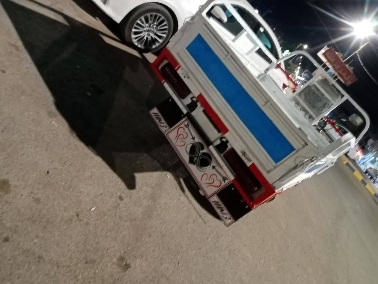 السلام عليكم ورحمه الله اخوان ستوتة للبيع فحل موديل 20 العنوان ديالى للتواصل فقط على  هذا الرقم ***********
