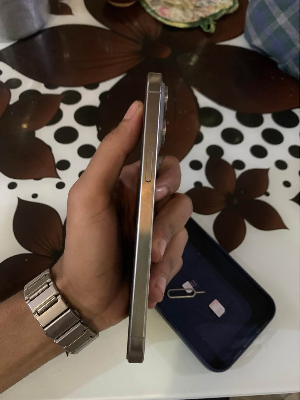 سلام عليكم ايفون15 برو ماكس الجهاز كلشش نضيف بس الضهر لاصلي مالته مكسور وما مبدله ذاكرته 512 كارتونته موجوده ماستر نموذج m aa/a النجف, العراق


**إذا كنت صاحب هذا الإعلان وتريد حذفه لأي سبب، رجاءا أرسل رسالة إلى الدعم الفني**