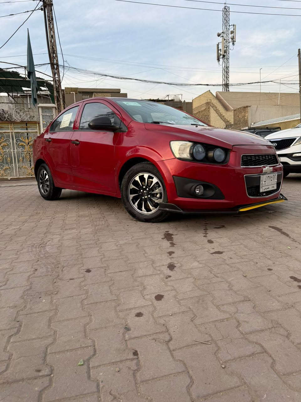 السلام عليكم افيو سونك خليجي موديل 2012 محرك 1800 كير اوتماتيك رقم بغداد تحويل ثاني يوم جاهزه من كل شي كير محرك تبريد صدر امامي خلفي تخم تاير جديد باتري جديد سياره احلى من الصور السعر 68 وبيها مجال بسيط وهذا رقمي ***********
