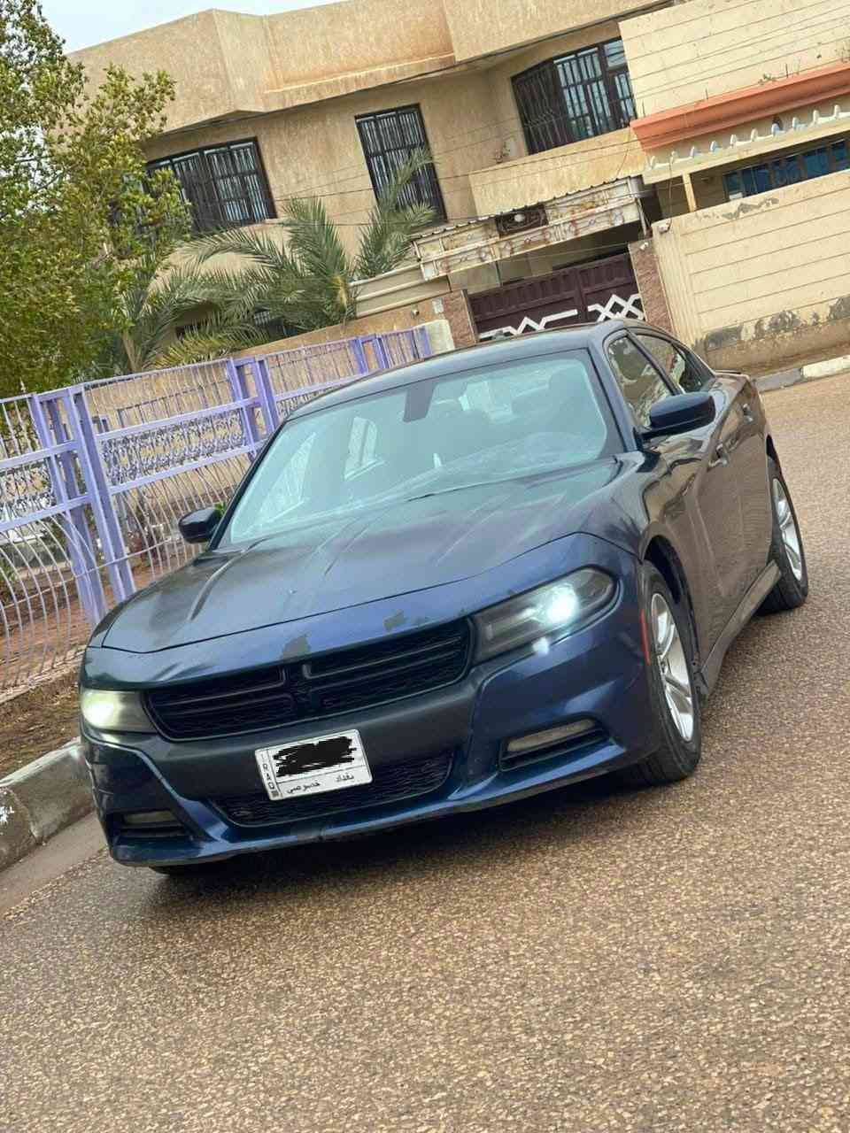 سلام عليكم مكلف بل نشر للبيع جارجر موديل 2016 اصل
سياره بيها ٣ قطع صبغ قطعيتن كيلر فقط 
تحويل ثاني  رقم بغداد 
مكينه وكير باكيت شرط تخم تايرات جديده 
مكينه 3600  كير طياره شاشه كبيرةكشنات تدفئة تحكم كشنات كهربائي كاميرا دواره 
حداديه جديده تبريد شغال 
دواخل  تخبل سياره كامله كل نقص ما بيها مال جناي 
 مكان سياره كربلاء طوريج سعر ١٤٥ وبيها مجال 
***********
