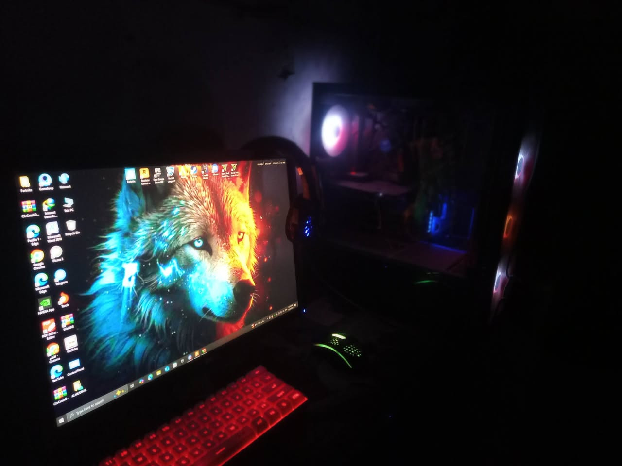 سلام عليكم pc للبيع كاملة الموصافت بل صورة وباقي تفاصيل خاص السعر 600 مكاني بغداد ماوس ارجبي كيبورد ميكانيكي سماعة ارجبي ستان سماعة يوبي اس كرسي كيمنك بادة


**إذا كنت صاحب هذا الإعلان وتريد حذفه لأي سبب، رجاءا أرسل رسالة إلى الدعم الفني**