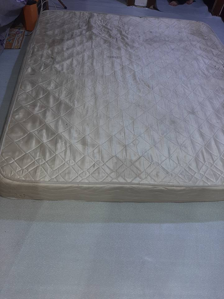 مندر ضقط عالي الطول مترتين العراض متر و 80
مندر جربايه تركي السعر 40 الف
*********** البصرة, العراق
