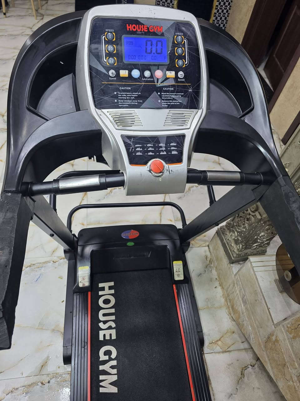 جهاز جري هاوس جم حجم كبير الاصلي   نظيف عالفحص
فقط عندي طفل كطم وايراته واني تيبتهن
تجي تشغل وتفحص يله تاخذ
قفله ١٧٥
ديوانية العسكري١ شارع اسواق طيبه


**إذا كنت صاحب هذا الإعلان وتريد حذفه لأي سبب، رجاءا أرسل رسالة إلى الدعم الفني**