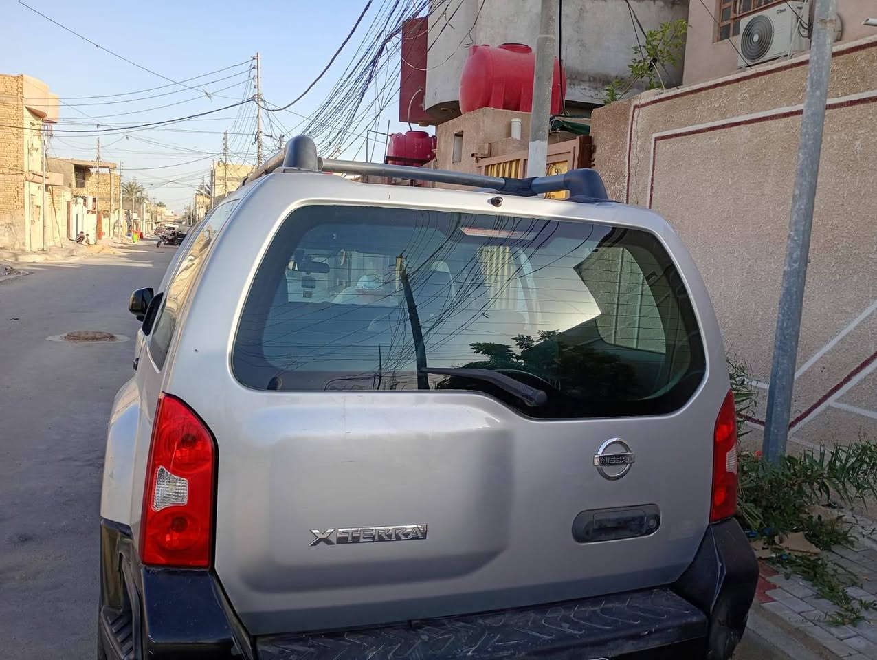 نيسان اكستيرا وارد امريكي محرك 4000 موديل 2008 نضيفه فول ضررها ضربه خفيفه بالجاملغ الايمن للاستفسار والتواصل 
‏‪0780 321 6776‬‏ او *********** السعر 105 وبيها مجال
