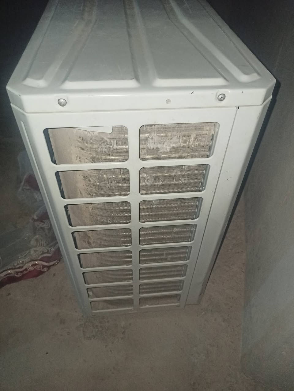 قطعه خارجيه جديده مع بواري سبلت كاملات القطعه جديده
السعر خاص


**إذا كنت صاحب هذا الإعلان وتريد حذفه لأي سبب، رجاءا أرسل رسالة إلى الدعم الفني**