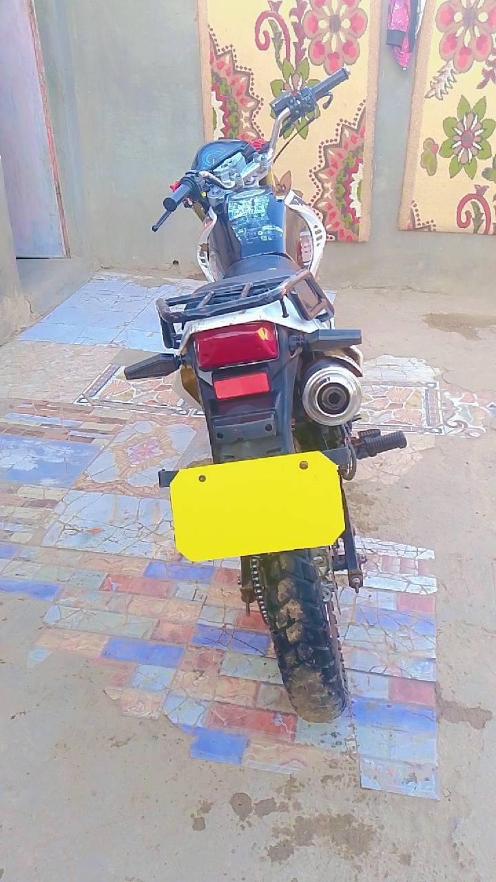 سلام عليكم دراجه للبيع وهاذ رقم الواتساب ***********وخاص موجود
