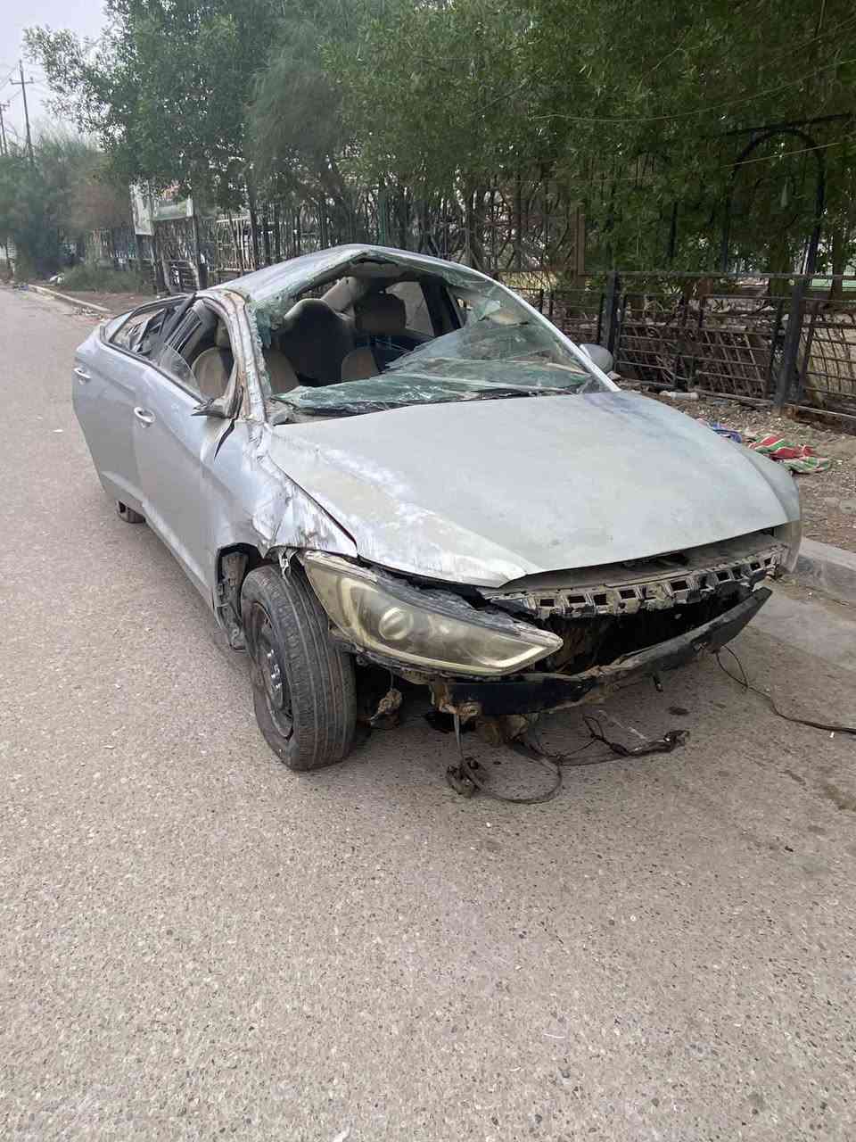 سلام عليكم 
الانترا خليجي 2017 رقم نكليزي تحويل مباشر 
بيه حادث تنباع ع وضعه 
مكينه مبيه شي كير مكسور الوجهه فقط 
مكاني بغداد الكاظميه سعر 57 وبيه مجال بصيط 
هـ *********** اتصال فقط ممتواجد ع فيس
